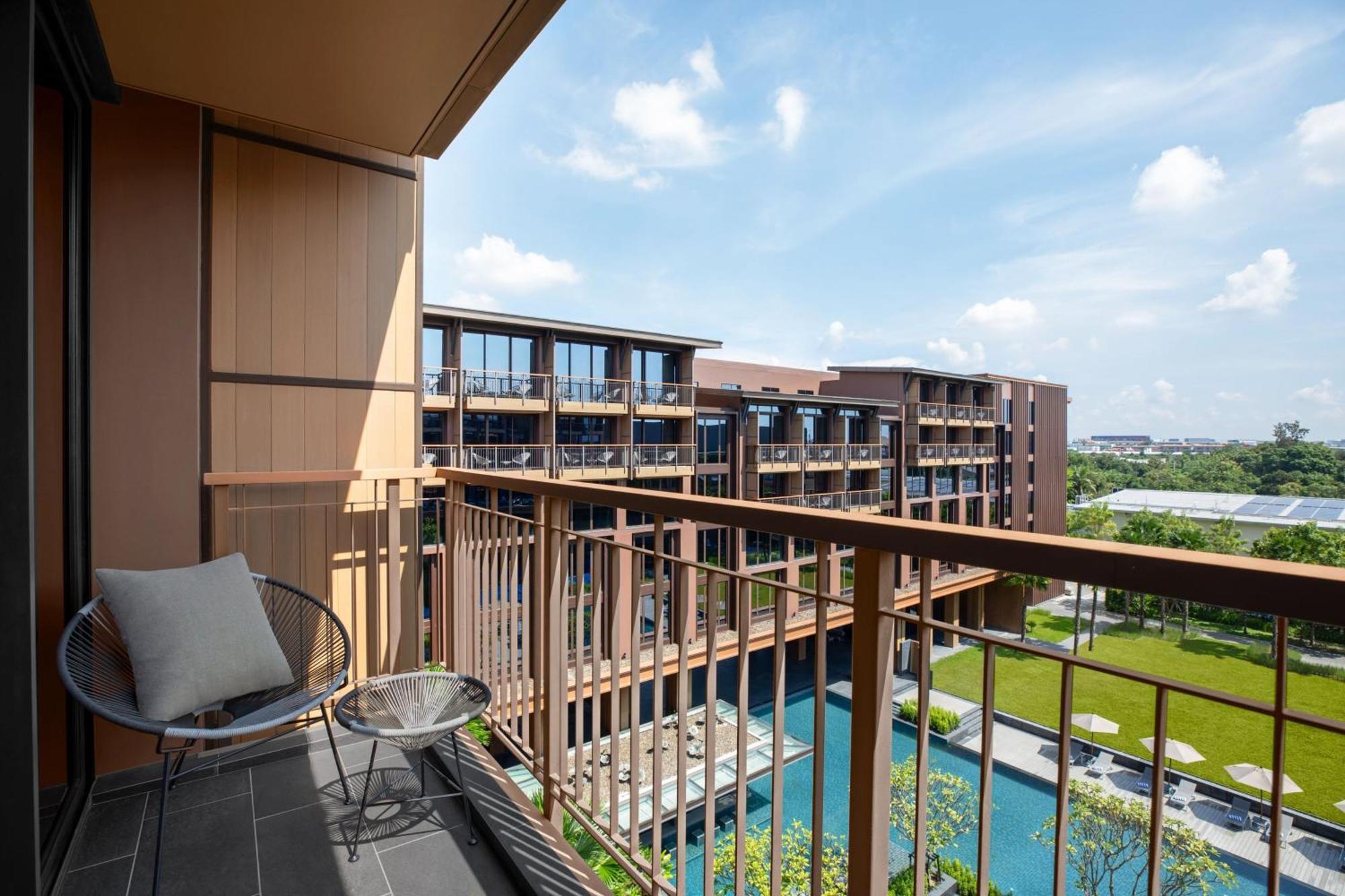 Courtyard By Marriott Bangkok Suvarnabhumi Airport Exteriér fotografie